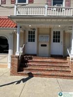 featured image of 202 Cattell St #3