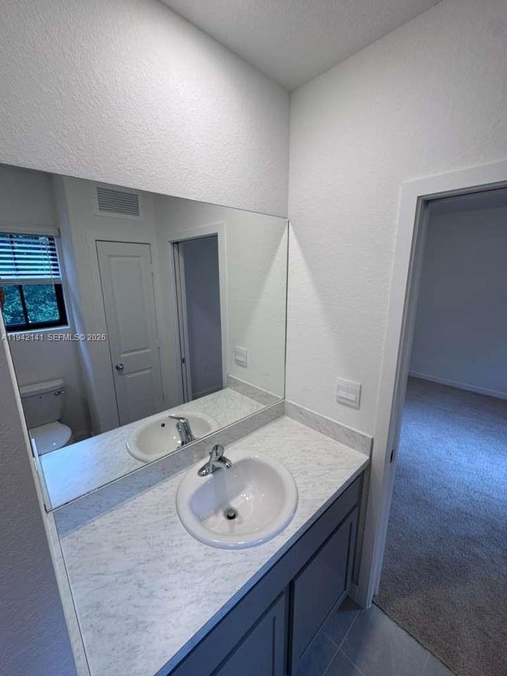 1549 Northeast 3rd Avenue #0 - Photo 5 of 27
