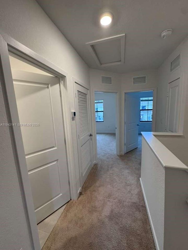 1549 Northeast 3rd Avenue #0 - Photo 7 of 27