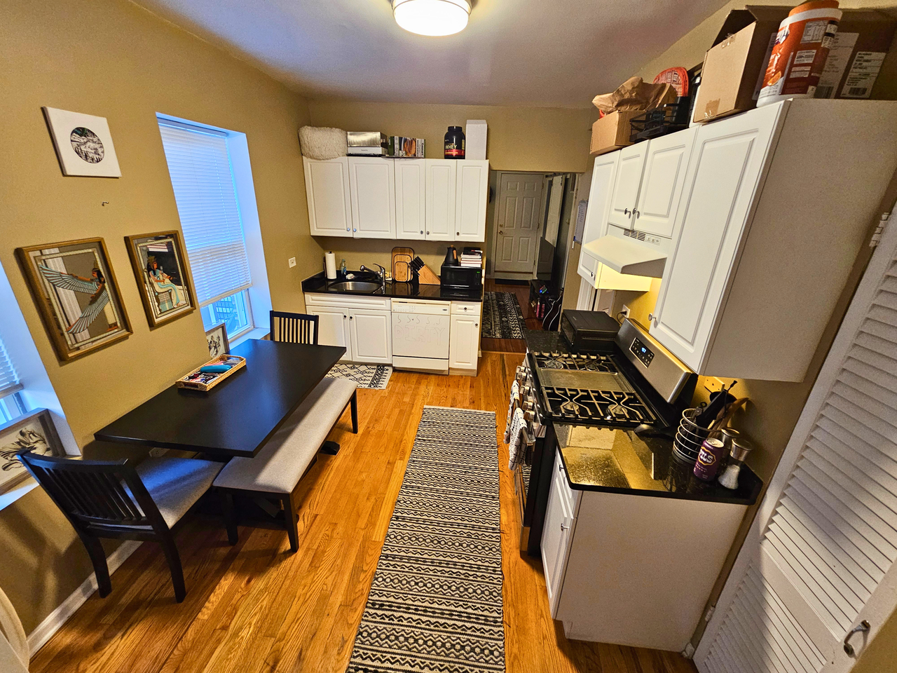 2240 W Palmer St #2R - Photo 4 of 8