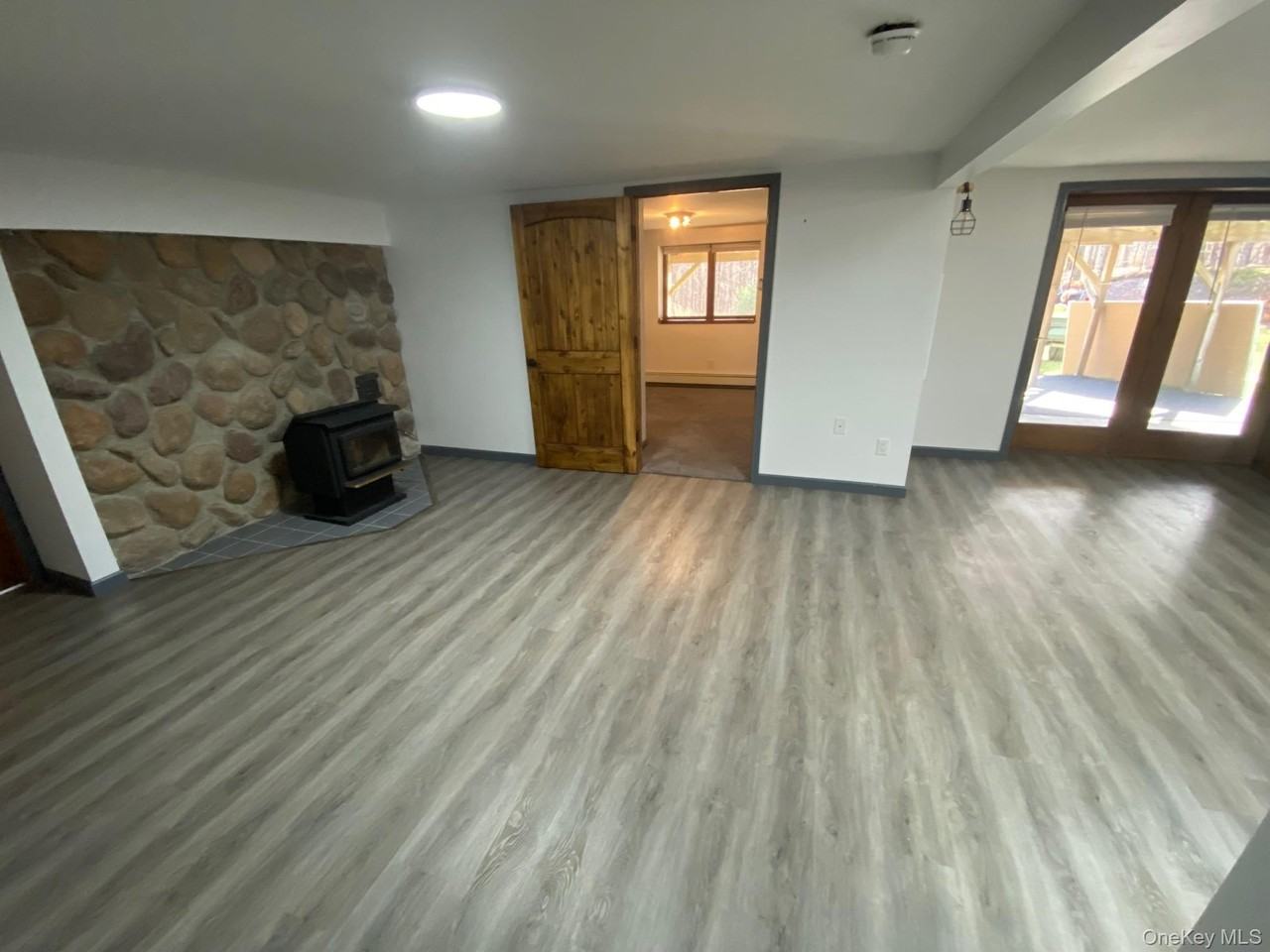 315 Upper Rd - Photo 5 of 9