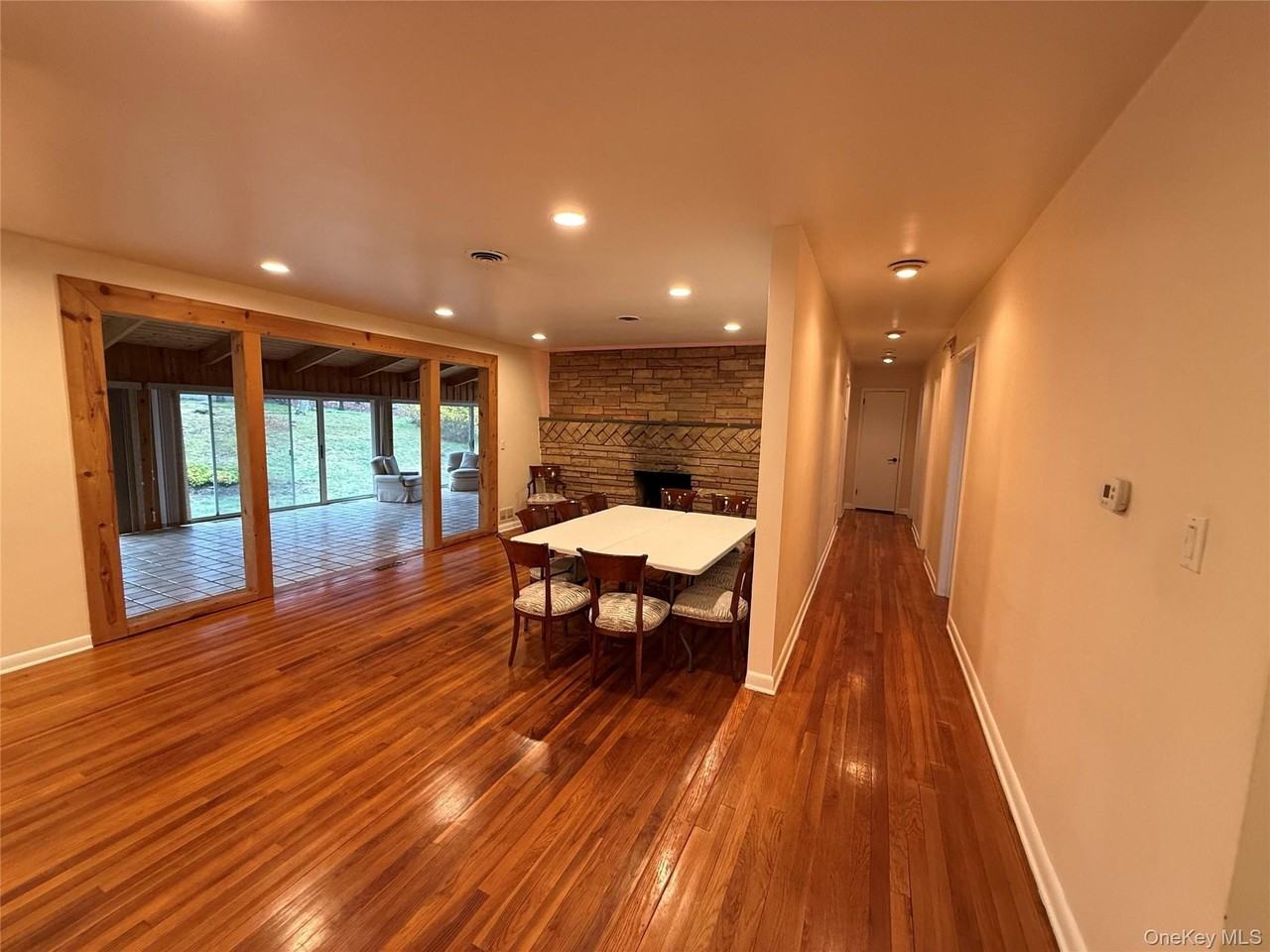 12 East Pl - Photo 5 of 16