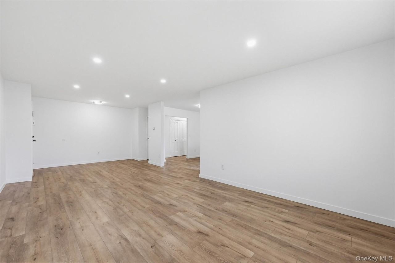 810 Blooming Grove Tpke #113 - Photo 6 of 21