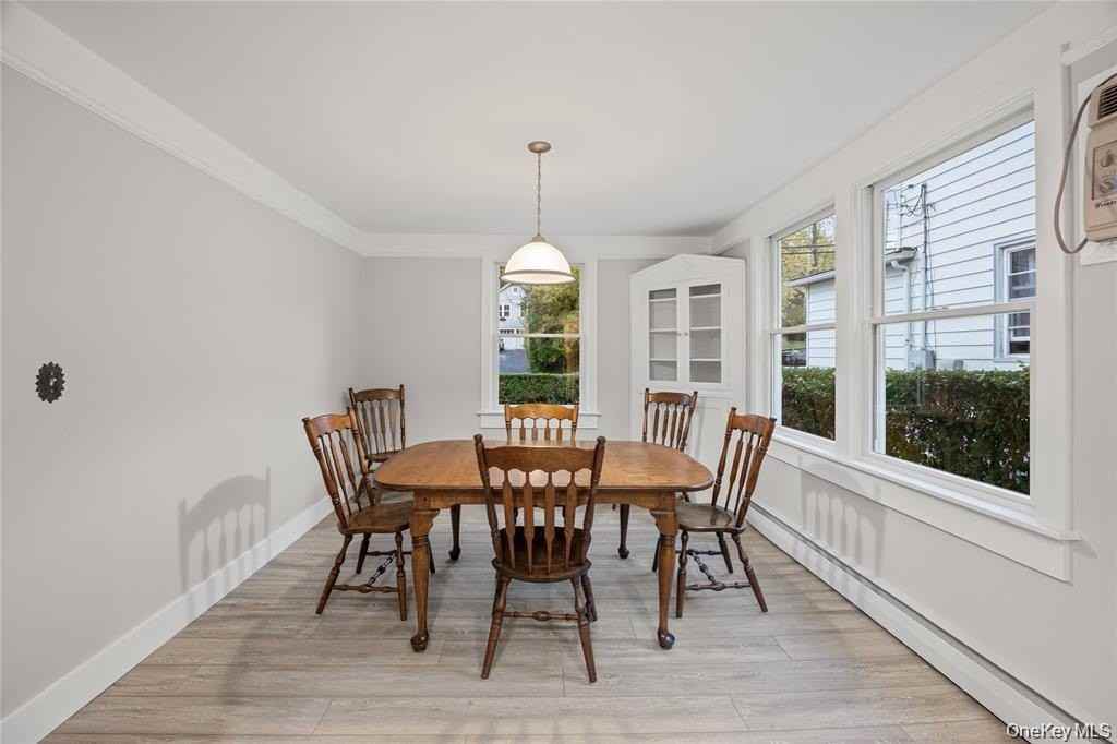 122 Liberty Ave - Photo 6 of 23