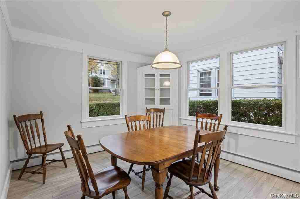 122 Liberty Ave - Photo 7 of 23