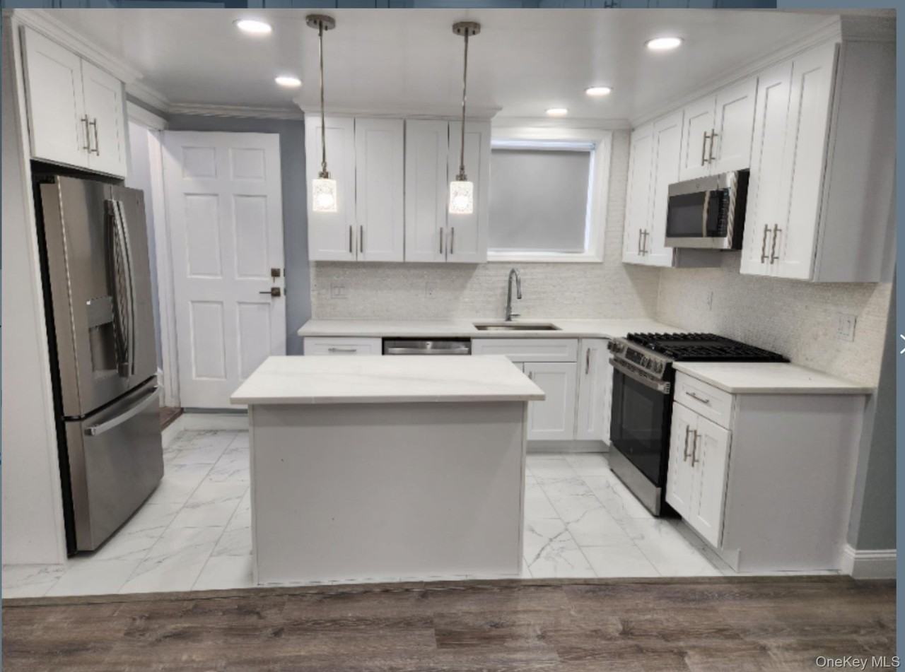 132A Hawthorne Ave - Photo 4 of 5