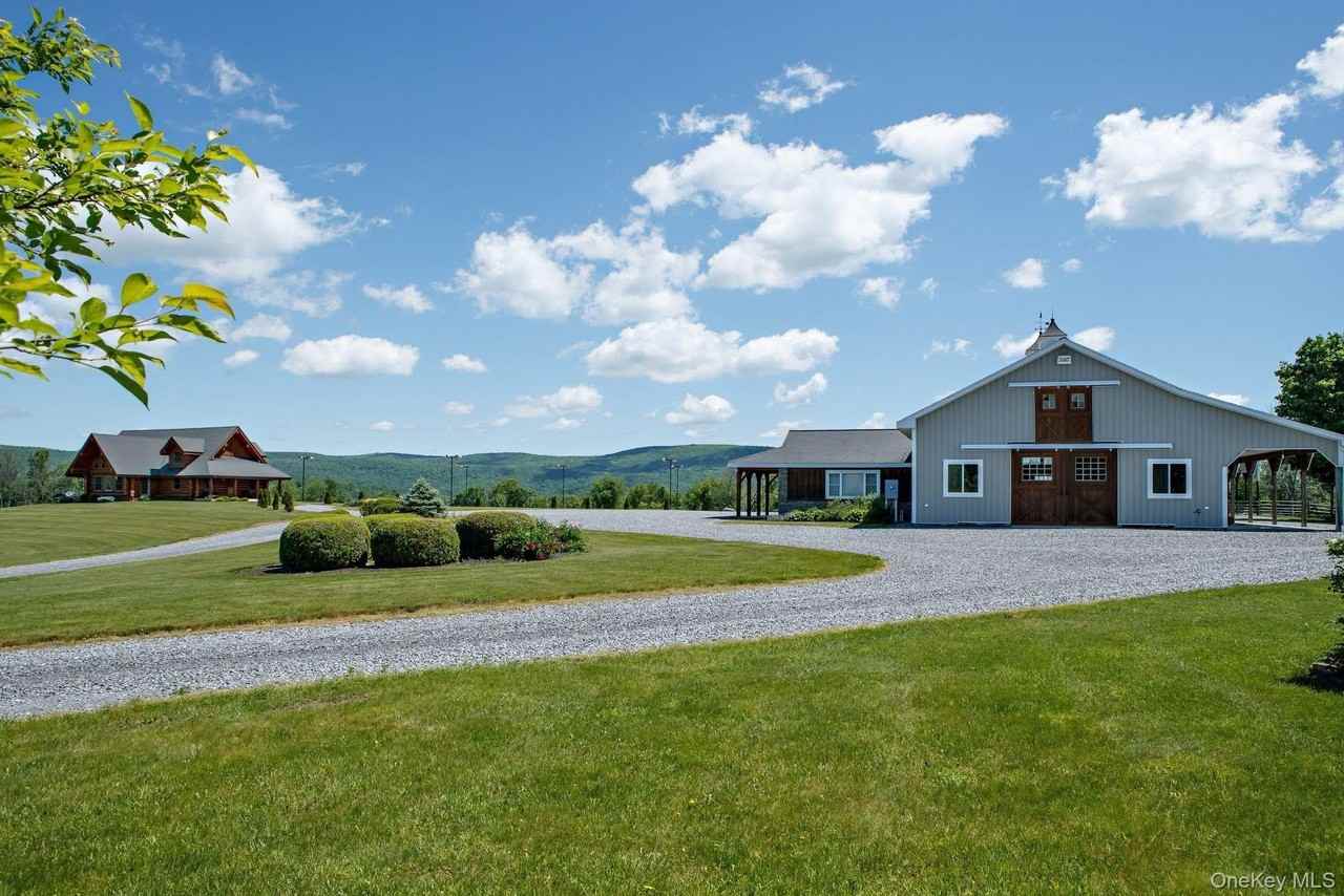 209 Cricket Hill Rd - Photo 2 of 10