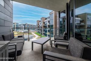 featured image of 15 Morris Ave #405