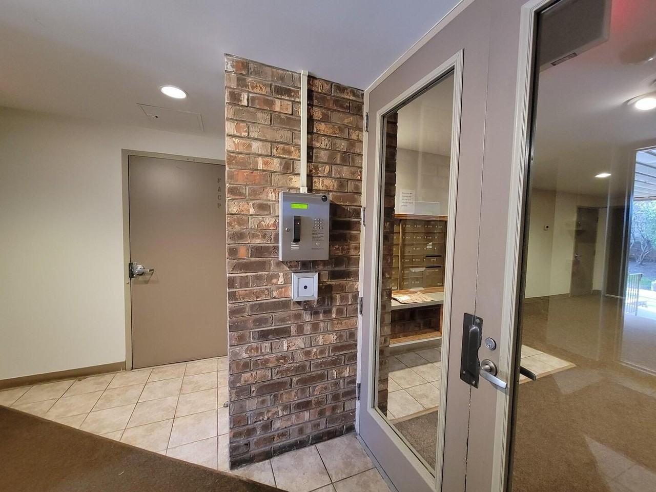 420 Walnut Creek Ln #3508 - Photo 5 of 16