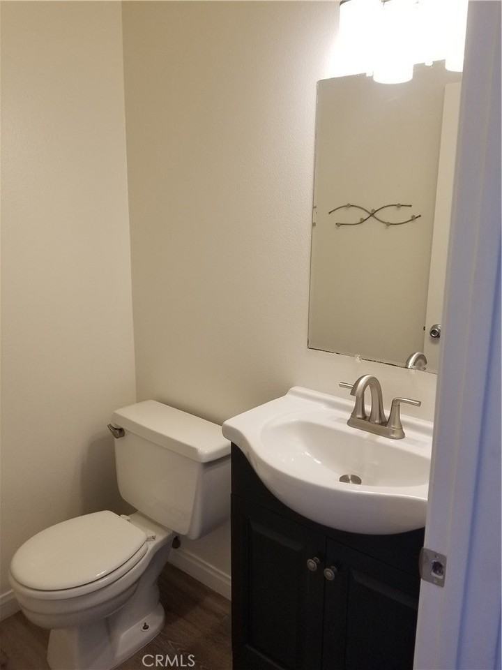 16932 Limelight Cir #D - Photo 5 of 29