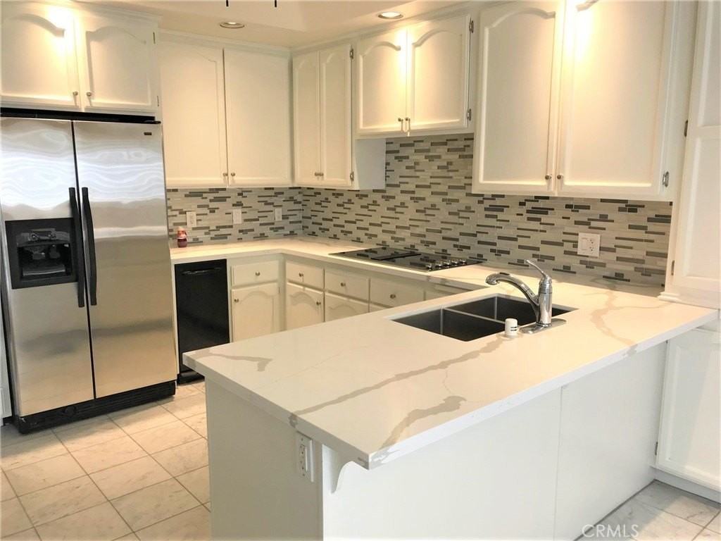 19281 Champion Ln - Photo 6 of 18