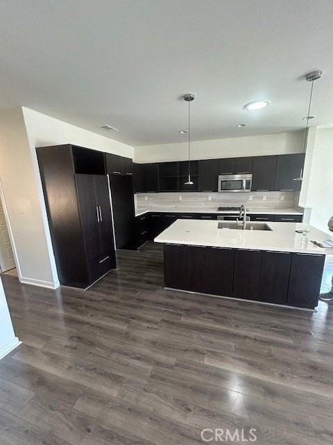 7041 Cayuga Way - Photo 3 of 17