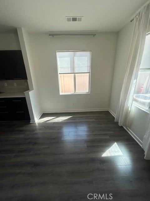 7041 Cayuga Way - Photo 7 of 17