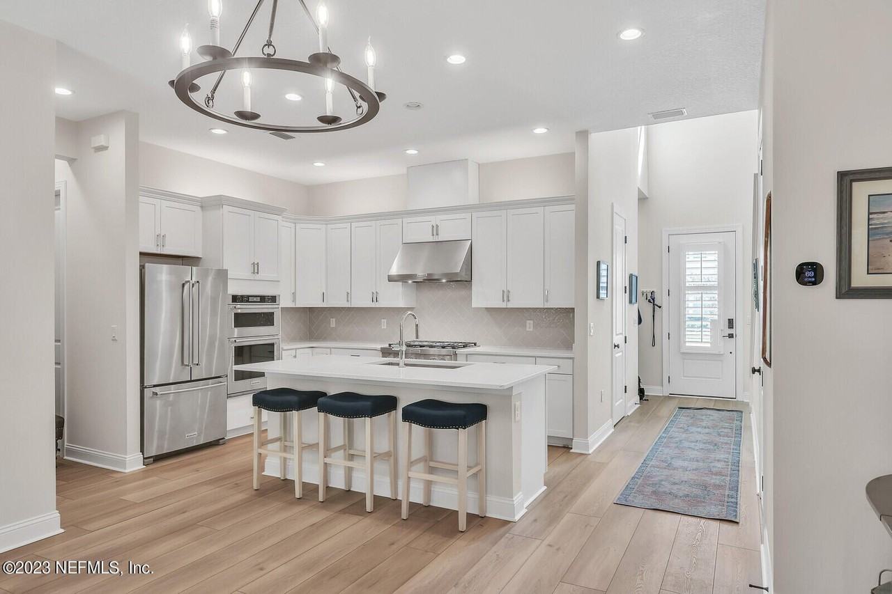 158 Liberty Bell Rd - Photo 4 of 36