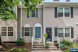 featured image of 2402 Richard Ct