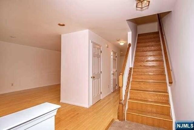 2402 Richard Ct - Photo 3 of 25