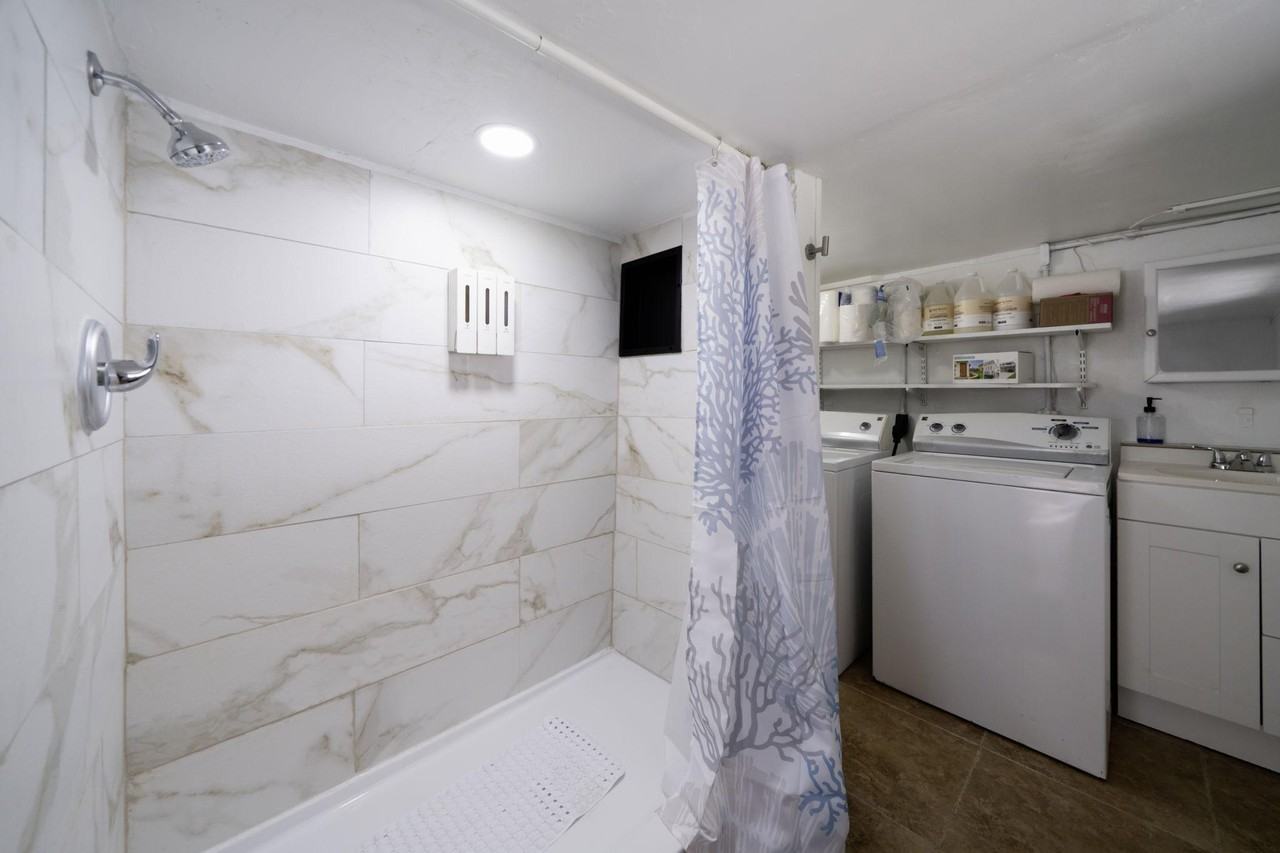 E Riverside Dr - Photo 2 of 13