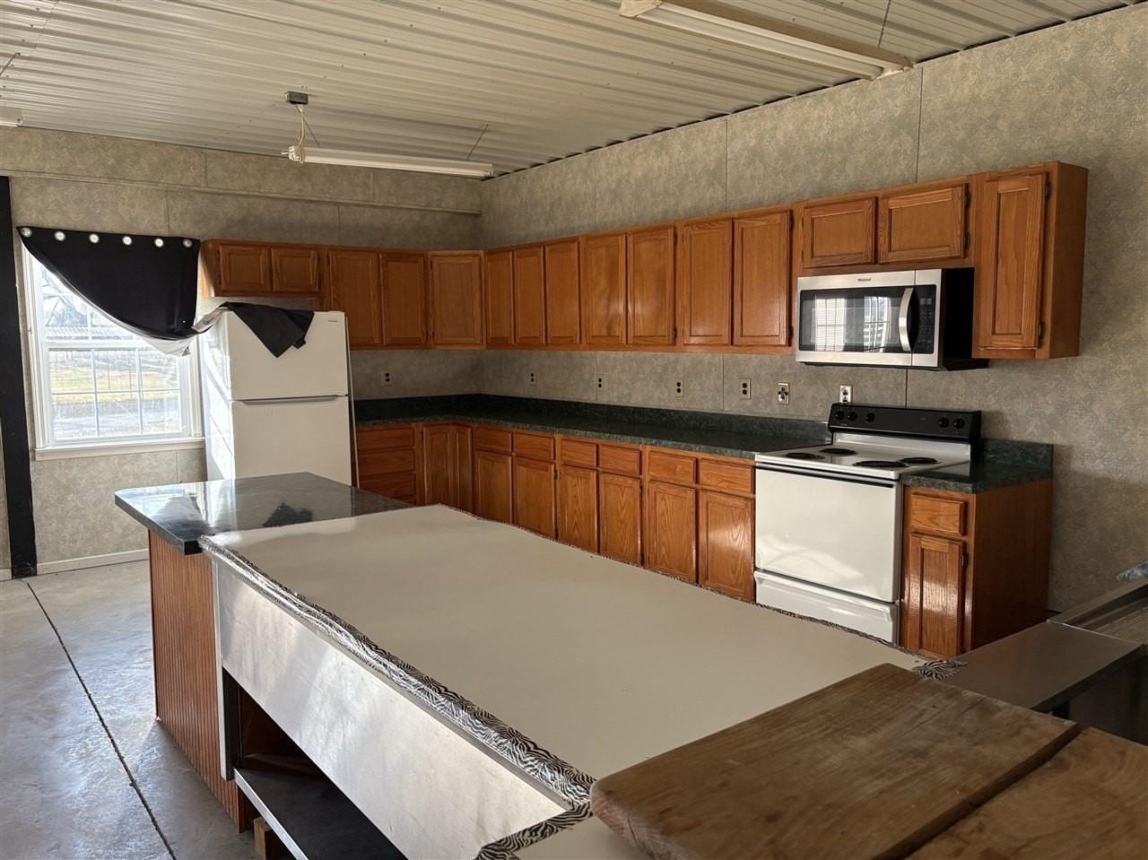 9880 Scottsville Rd #A - Photo 2 of 6