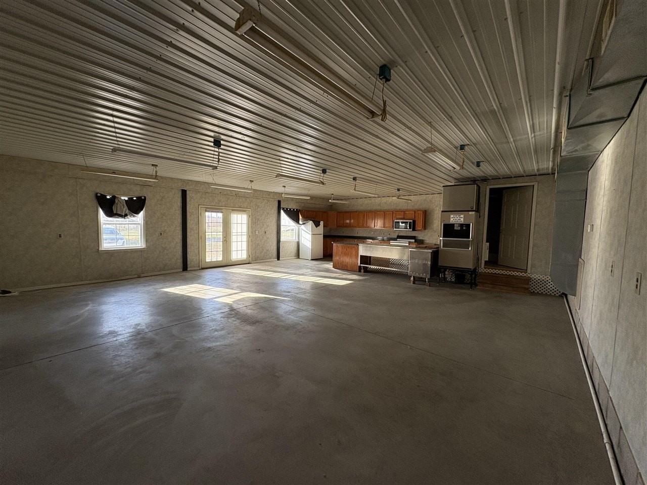 9880 Scottsville Rd #A - Photo 4 of 6