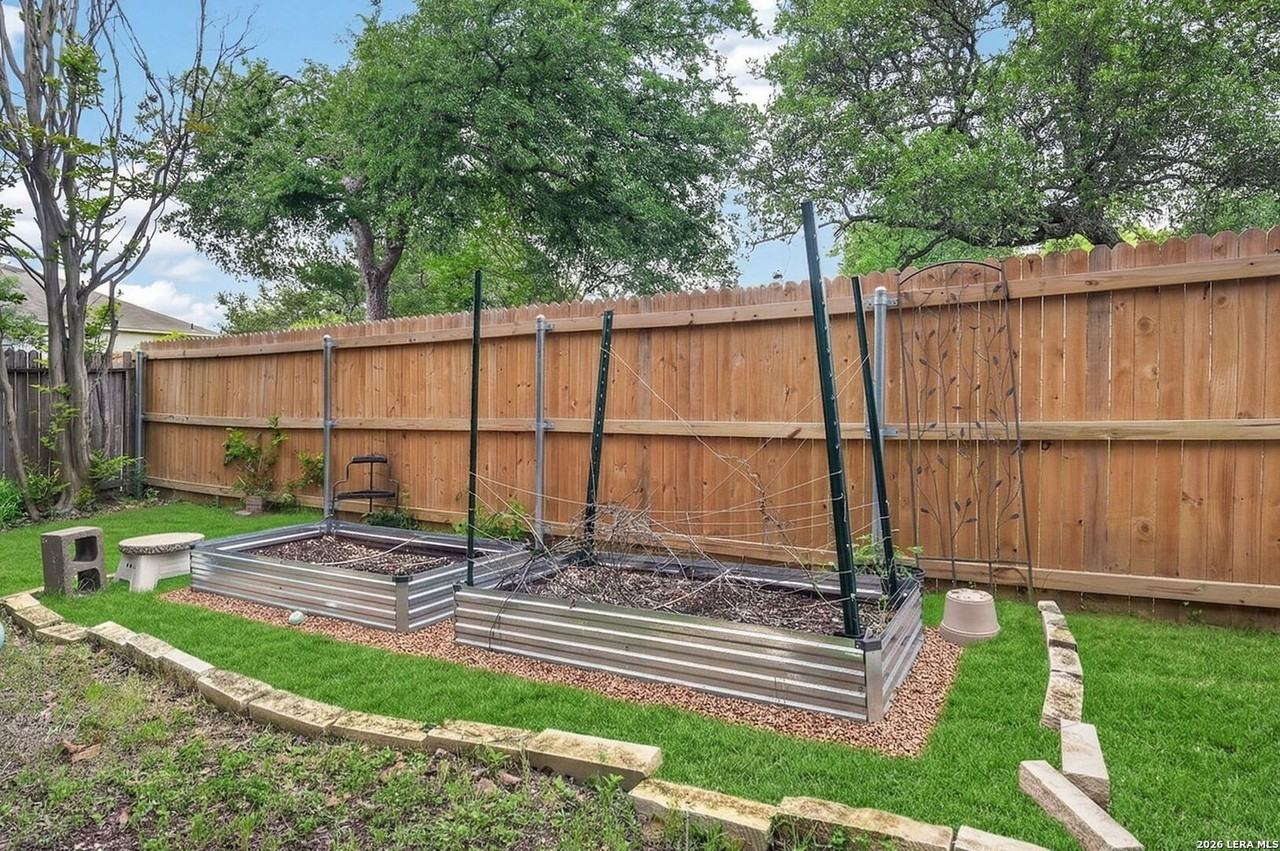 11127 Quail Pass - Photo 4 of 35