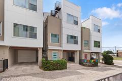 408 Lewis St - Photo 1 of 1