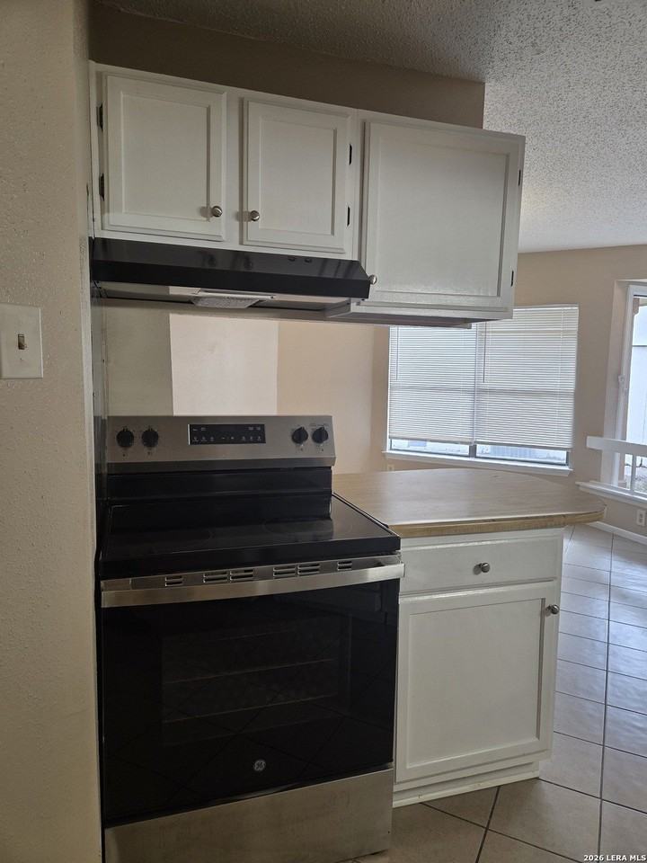 5719 Country Sun Dr - Photo 5 of 14