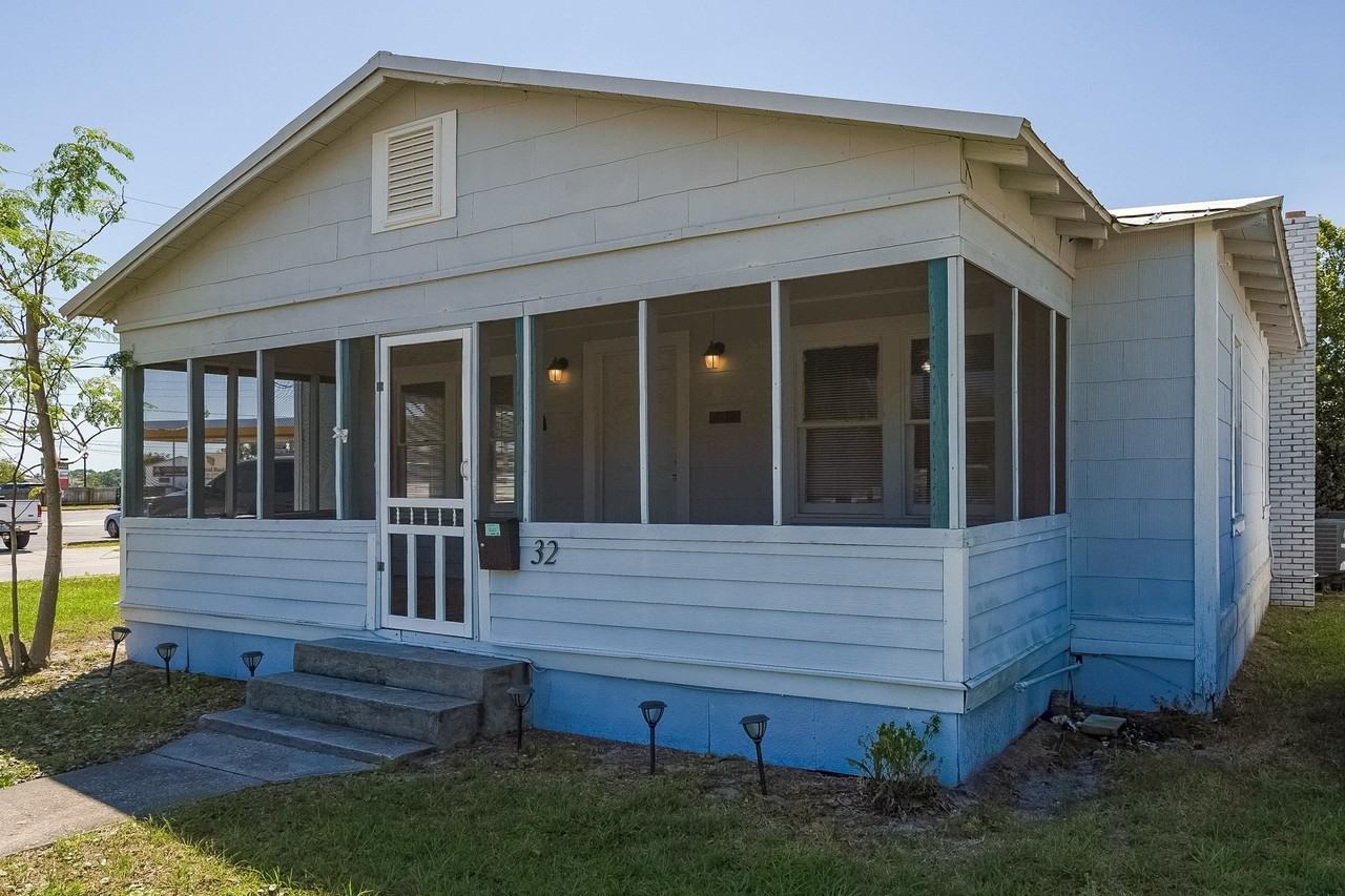 32 Grant St - Photo 2 of 24