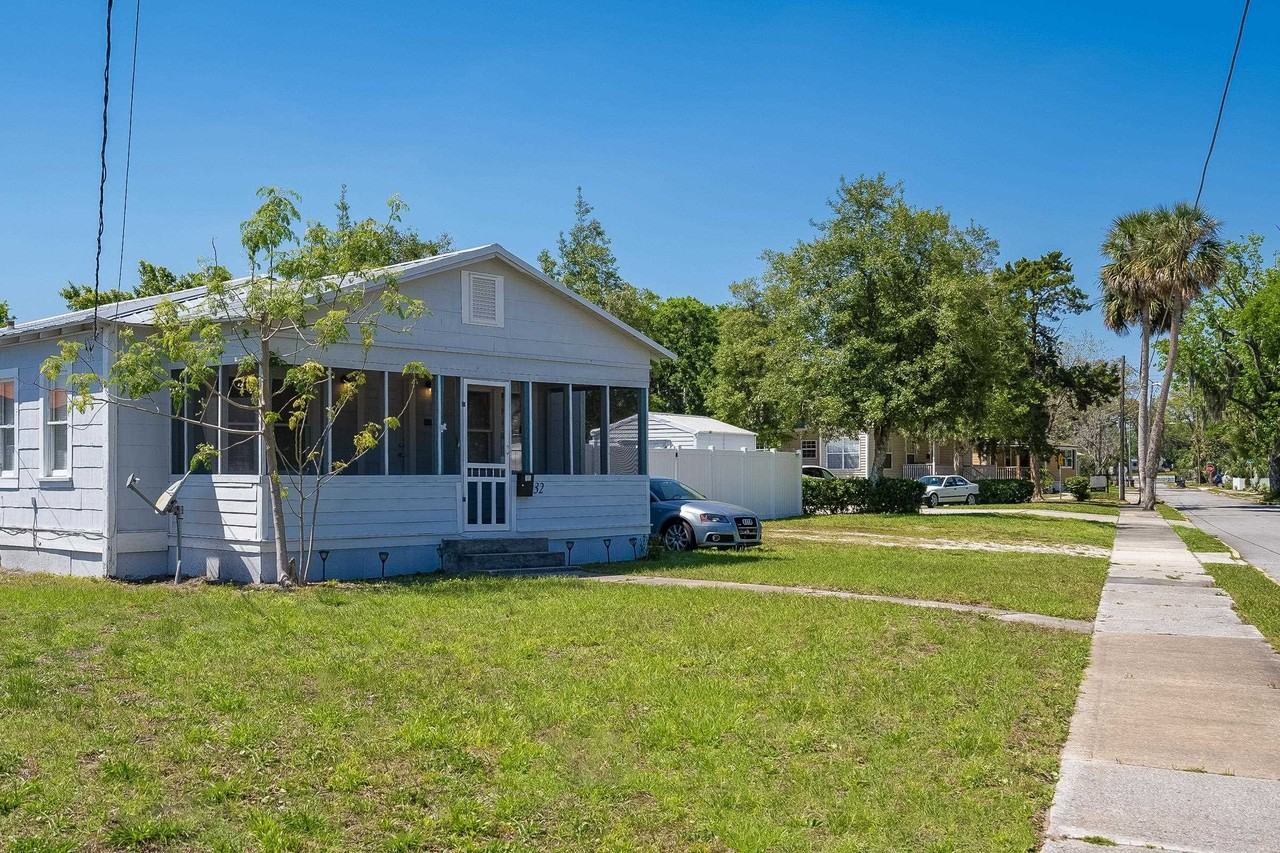 32 Grant St - Photo 3 of 24