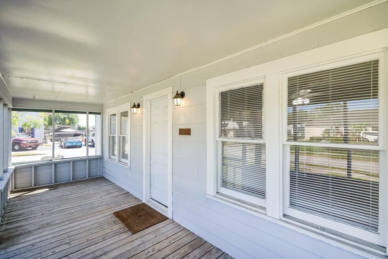 32 Grant St - Photo 5 of 24