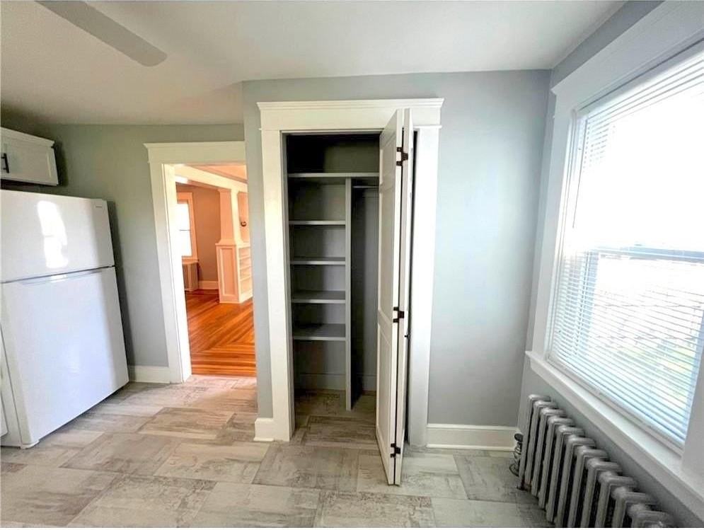 348 Market St - Photo 7 of 22