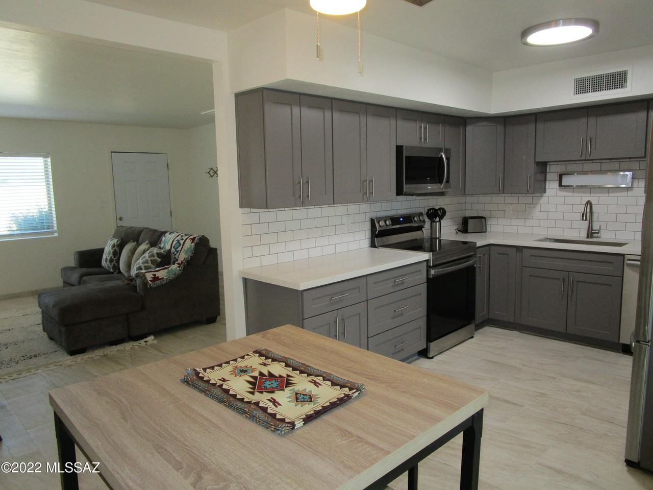 1627 E 13th St #1 - Photo 7 of 18