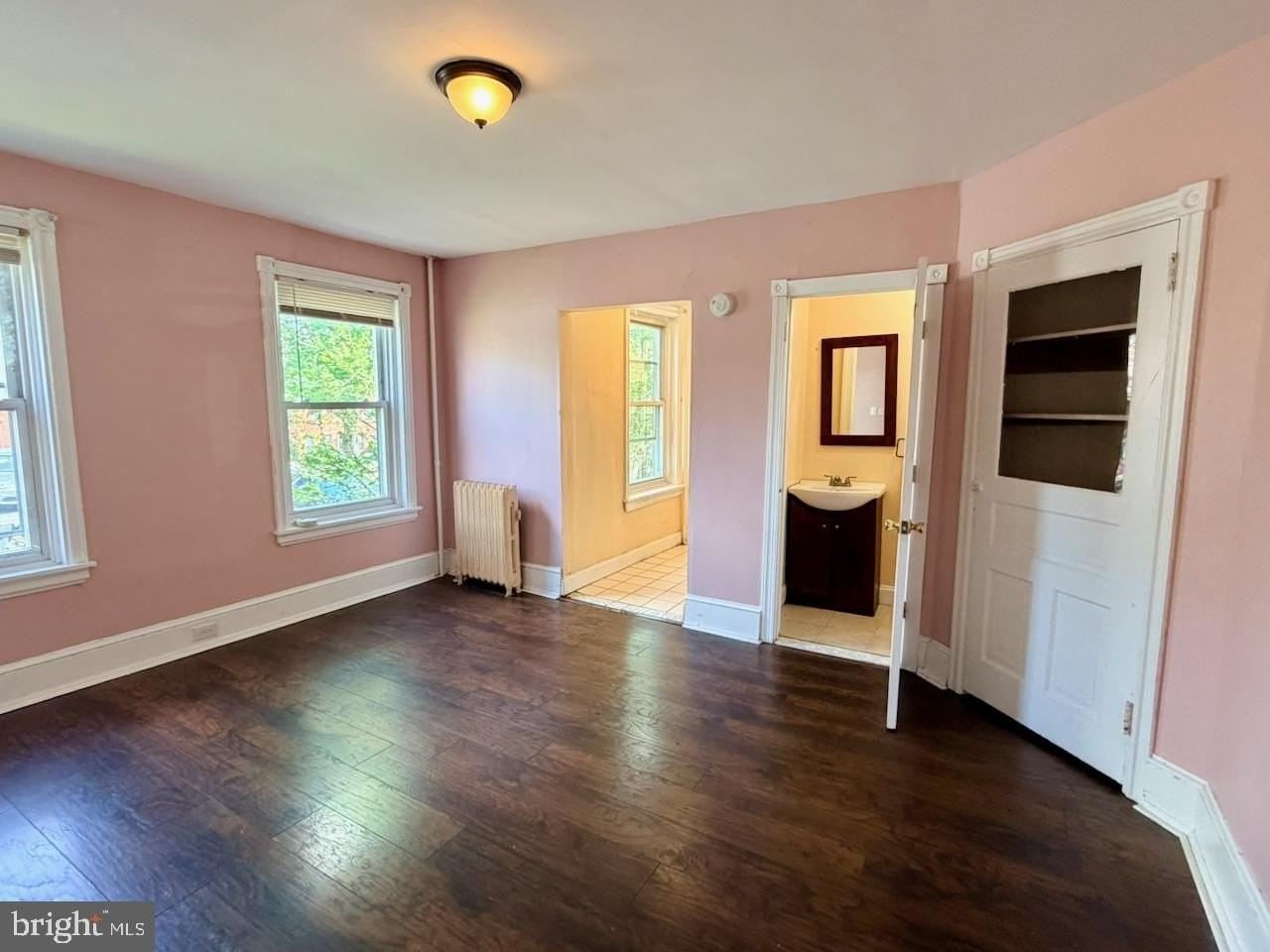 400 W 3rd St - Photo 6 of 41