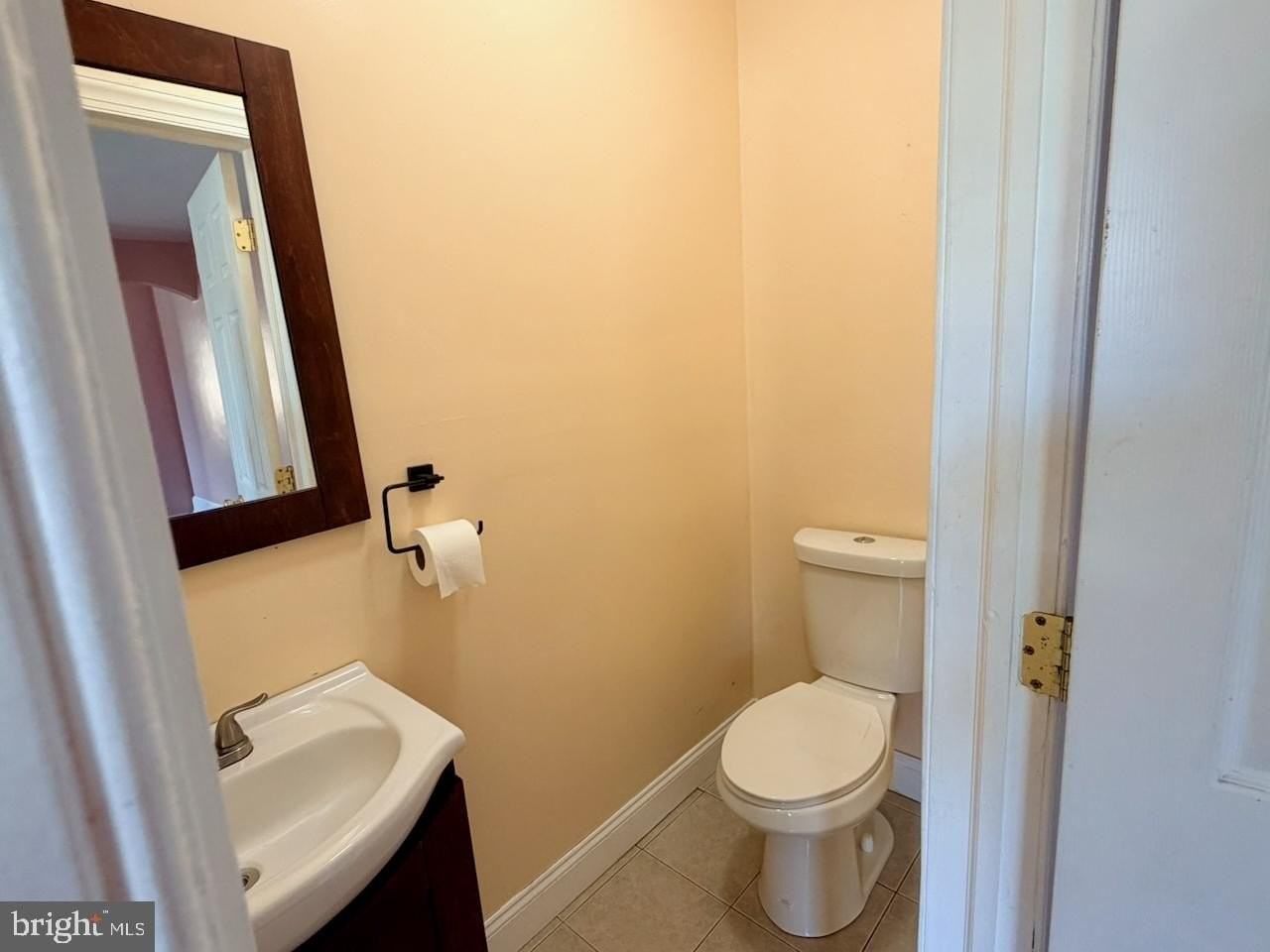 400 W 3rd St - Photo 7 of 41