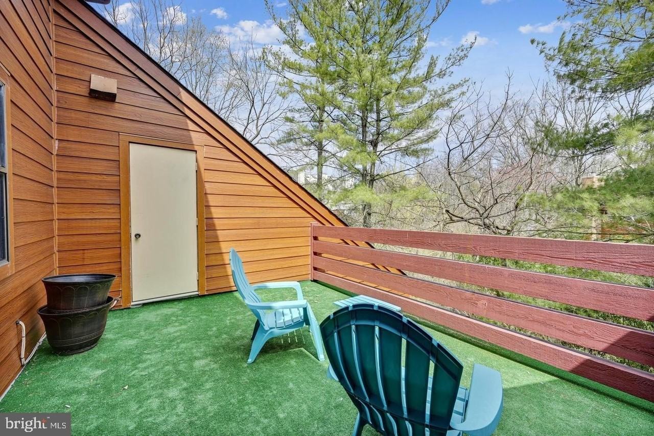 7531 Weather Worn Way #E - Photo 3 of 26