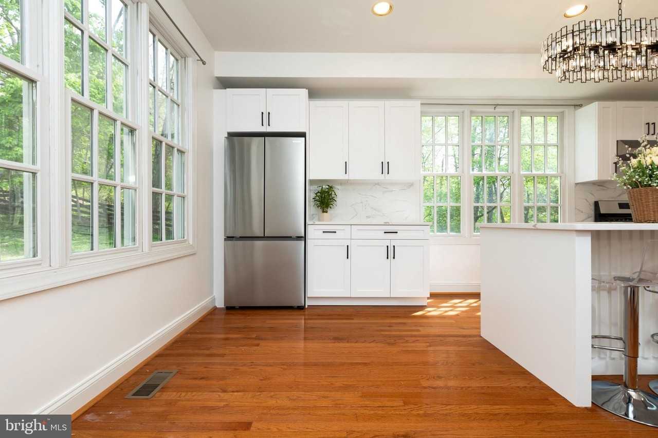 13039 Glen Mill Rd #B - Photo 7 of 30