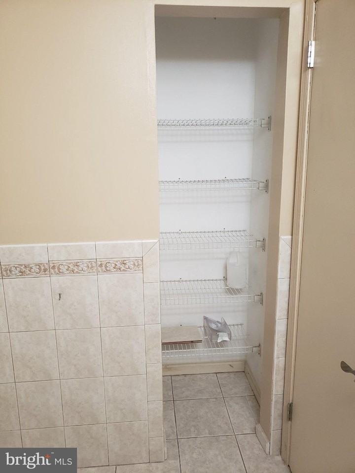 369 Green Meadow Ln - Photo 5 of 13