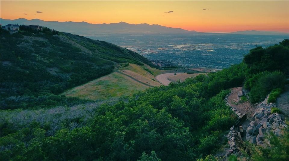 14986 S Seven Oaks Ln - Photo 4 of 26