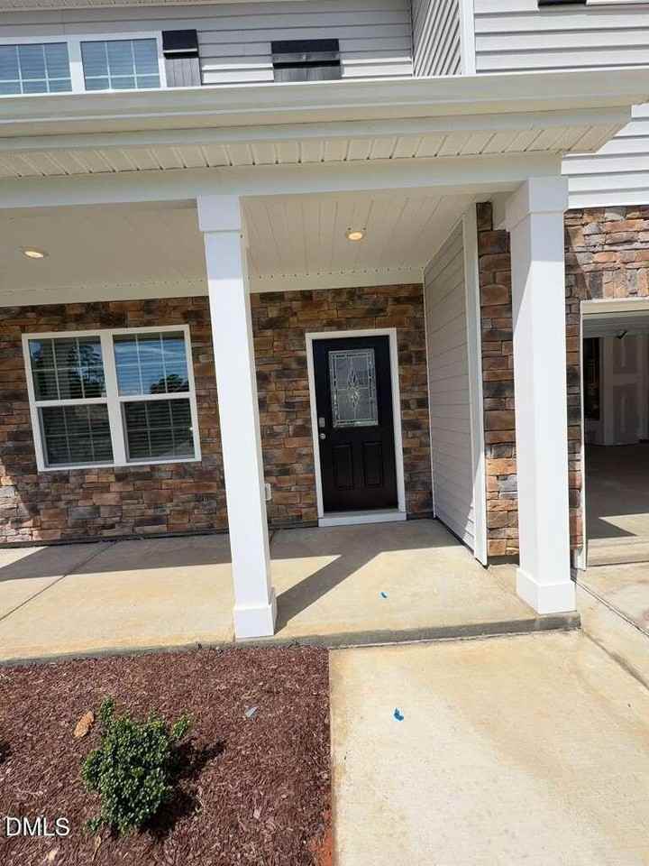 105 Brookberry Court - Photo 2 of 46