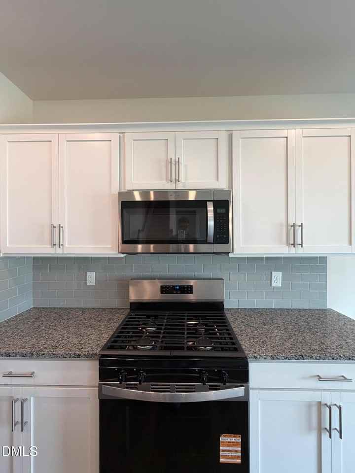 105 Brookberry Court - Photo 5 of 46