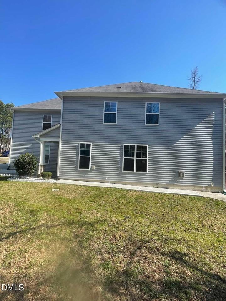 4804 Arbor Lodge Dr - Photo 3 of 7