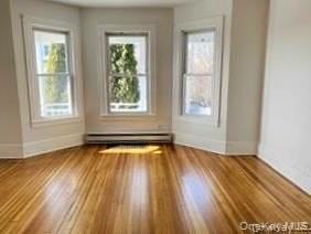 37 Roosevelt Ave Apt 1 - Photo 4 of 12