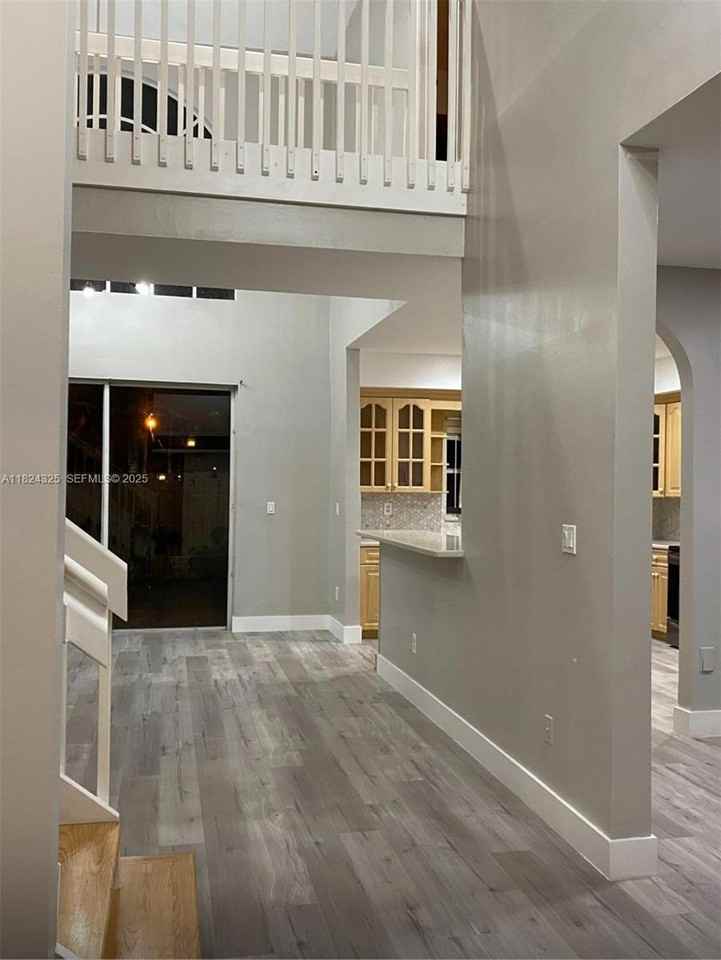 15244 Southwest 109th Street #0 - Photo 7 of 9