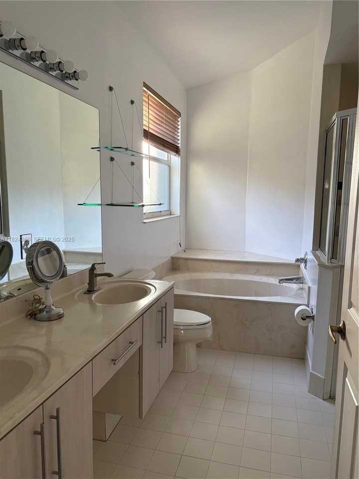 1151 Northwest 130th Avenue - Photo 2 of 25
