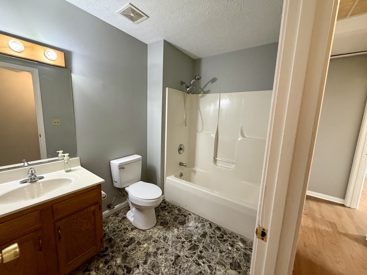 115 Carey Ct #1 - Photo 6 of 11