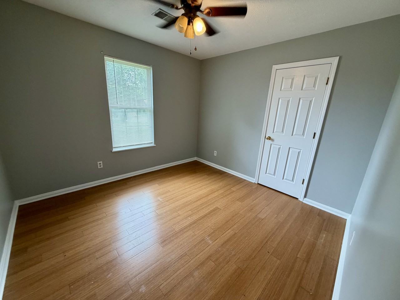 115 Carey Ct #1 - Photo 7 of 11