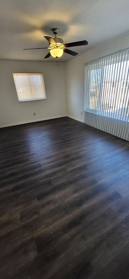 Yorktowne Apartments - Photo 2 of 19