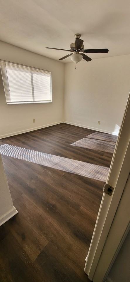 Yorktowne Apartments - Photo 5 of 19