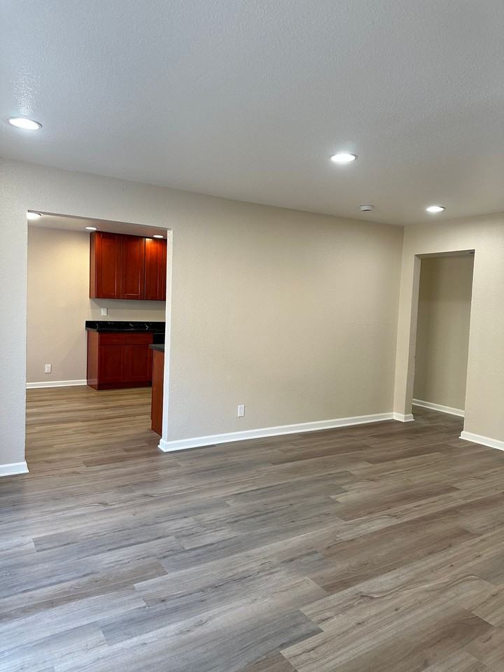 CityPlace Apartments - Photo 7 of 11