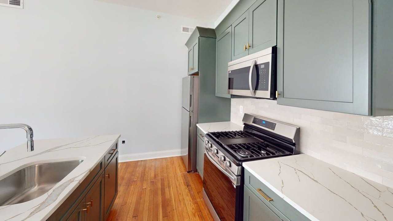 544 Whitney Ave - Photo 2 of 23