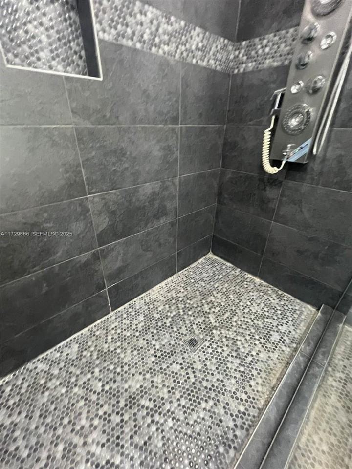 944 Polk Street #0 - Photo 7 of 22